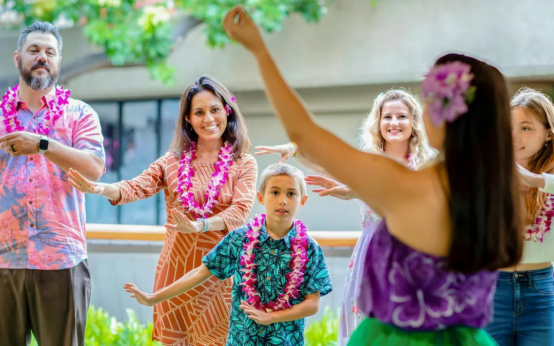 Rock-A-Hula Show Image 4