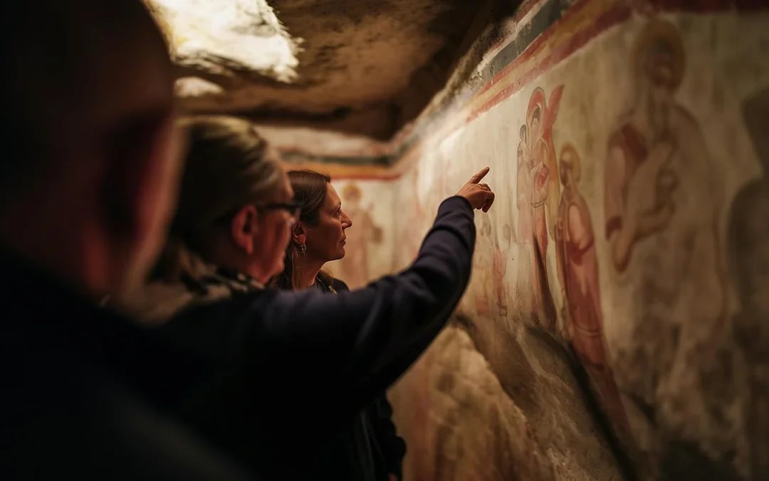 Roman Catacombs Guided Tour with Transfers Image 3