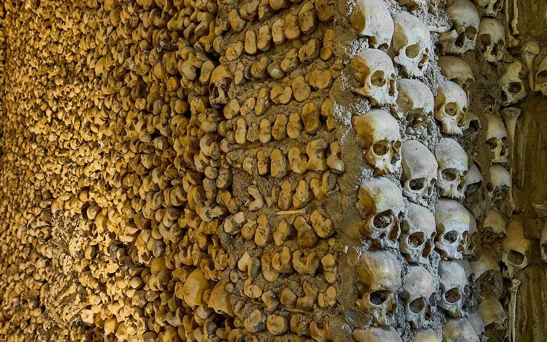 Roman Catacombs Guided Tour with Transfers Image 7
