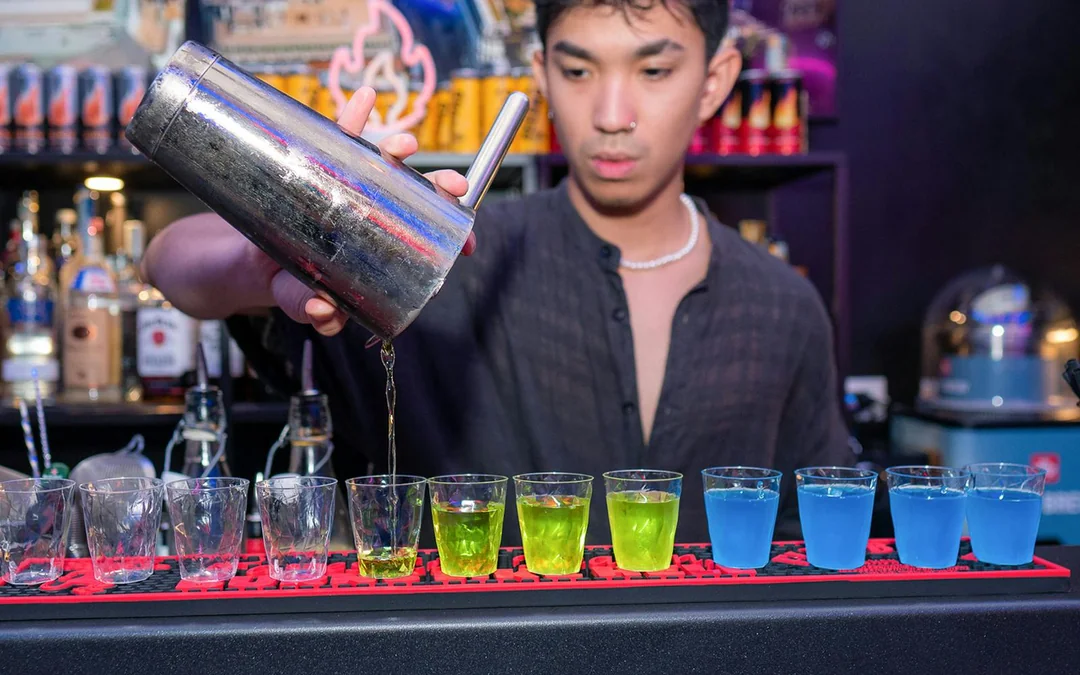 Rome Guided Bar Crawl: Nightlife Experience in Monti Image 4