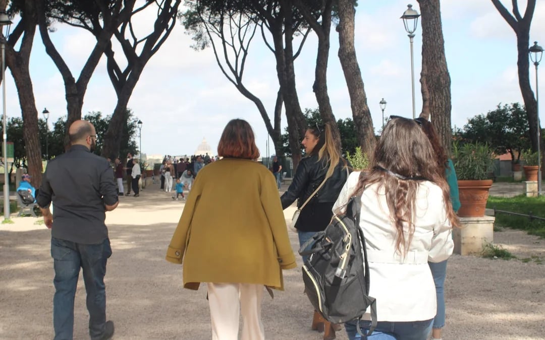 Rome Guided Electric Golf Cart City Tour of Landmarks and Hidden Gems Image 6