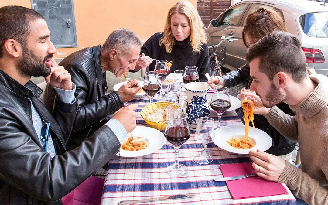 Rome Guided Food Tour with Wine & Beer Image 1
