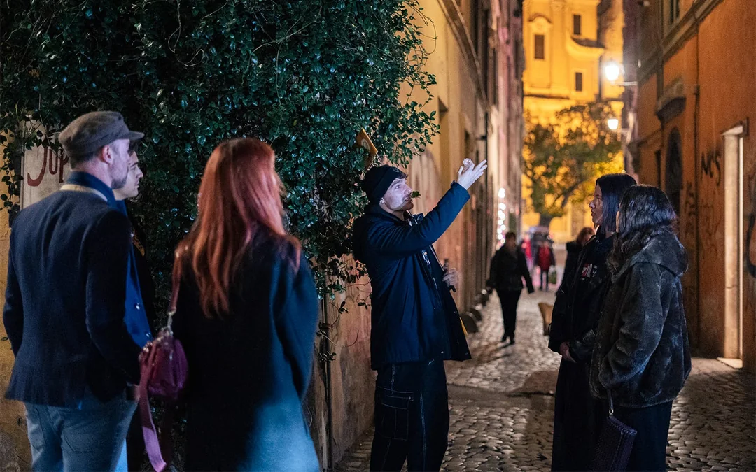 Rome Night Tour with Interactive Ghost Hunting Experience Image 12