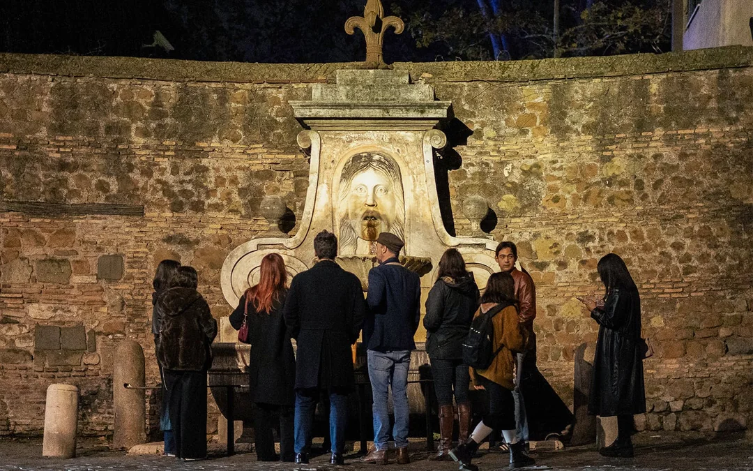 Rome Night Tour with Interactive Ghost Hunting Experience Image 4