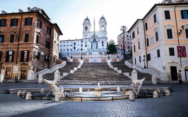 Rome Walking Tour of St. Peter’s Square, Castel Sant’Angelo, Pantheon Image 8
