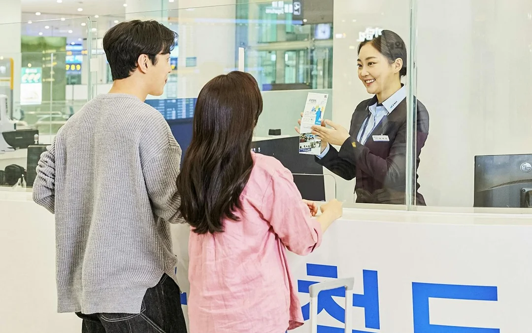 Round-Trip AREX Express Train Transfers Between Incheon Airport & Seoul Image 3