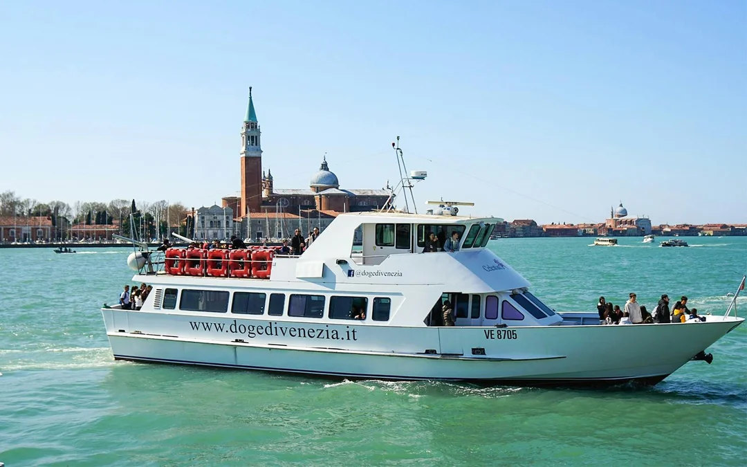 Round-Trip Boat Transfers: Punta Sabbioni to/from Venice San Marco Image 2