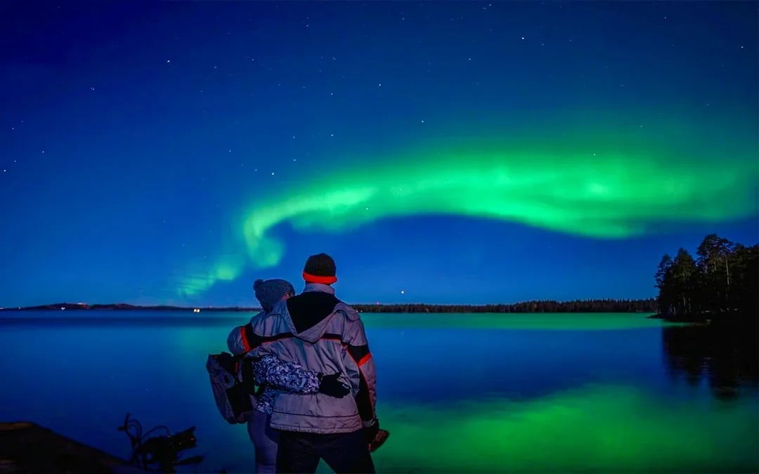 Rovaniemi: Northern Lights Chase Small Group Tour Image 6