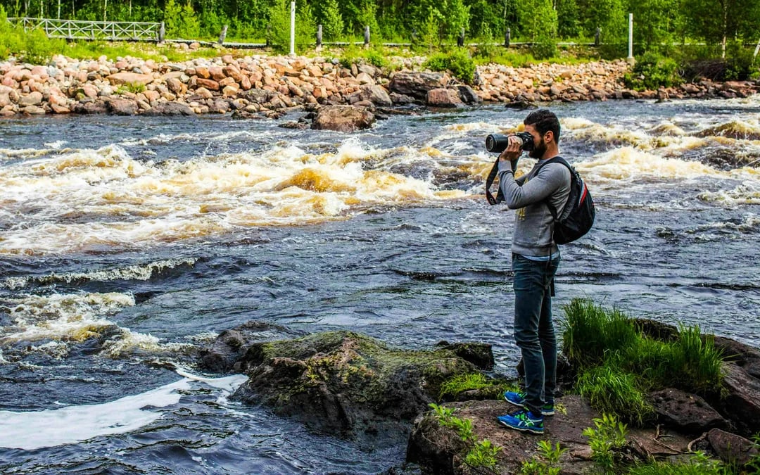 Rovaniemi Small-Group Nature Photography Hike Guided Tour with Edited Photo Collection Image 3