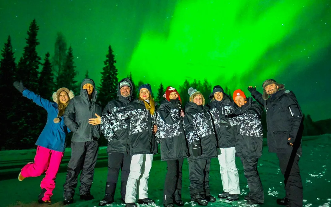 Rovaniemi: Small-Group Northern Lights Tour with Guaranteed Sightings (Max 8 Guests) Image 4