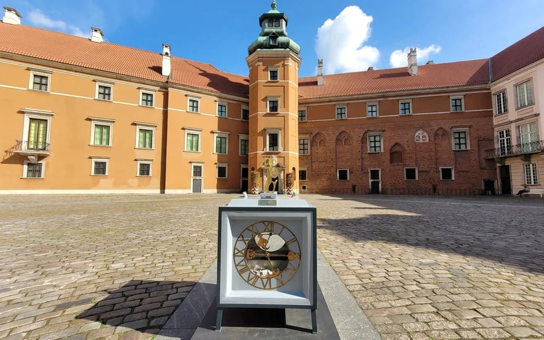 Royal Castle Warsaw Private Guided Tour with Entry Image 1