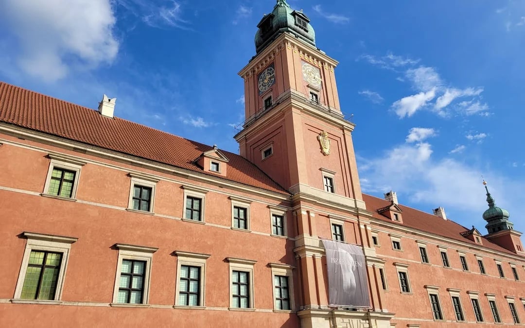 Royal Castle Warsaw Private Guided Tour with Entry Image 4