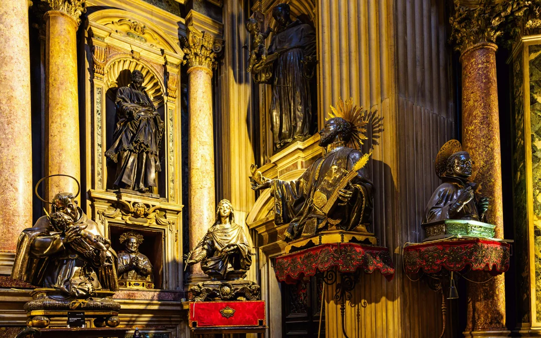 Royal Chapel of the Treasure of San Gennaro Tickets with Audio Guide Image 2