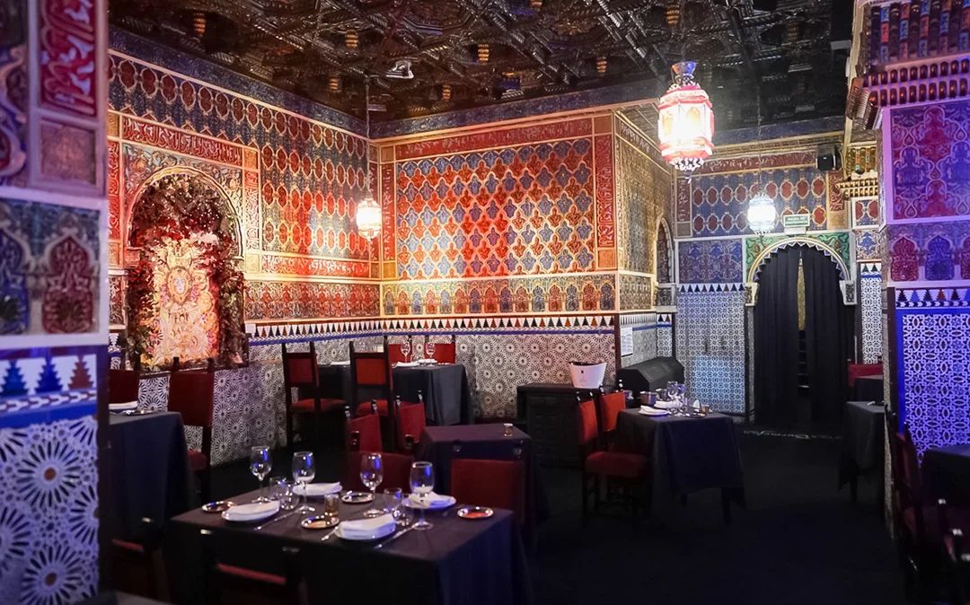 Royal Madrid Palace Guided Tour with Tapas & Flamenco Show Image 9