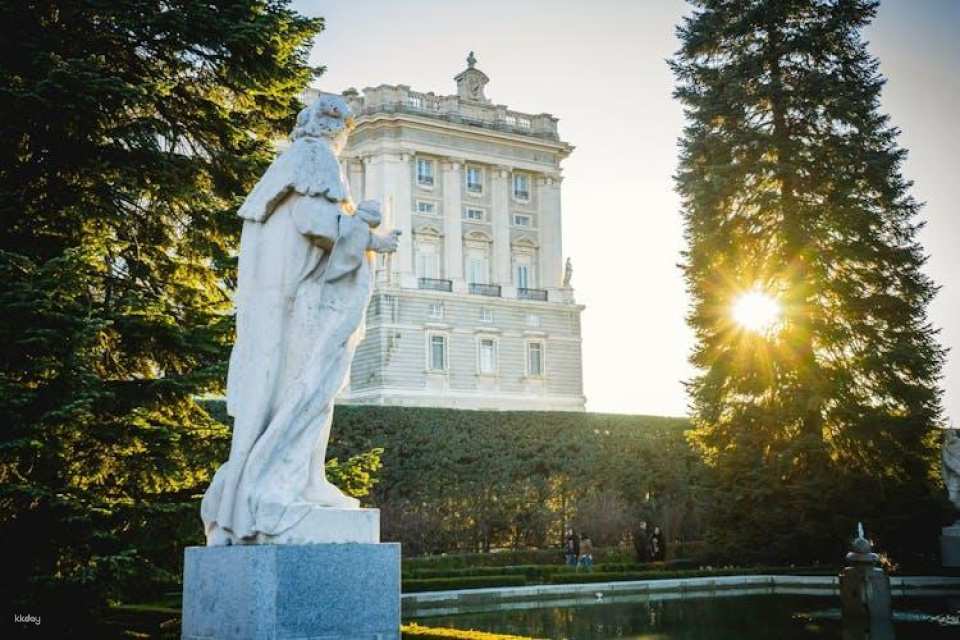 Royal Palace of Madrid Entrance Ticket and In-App Audio Tour