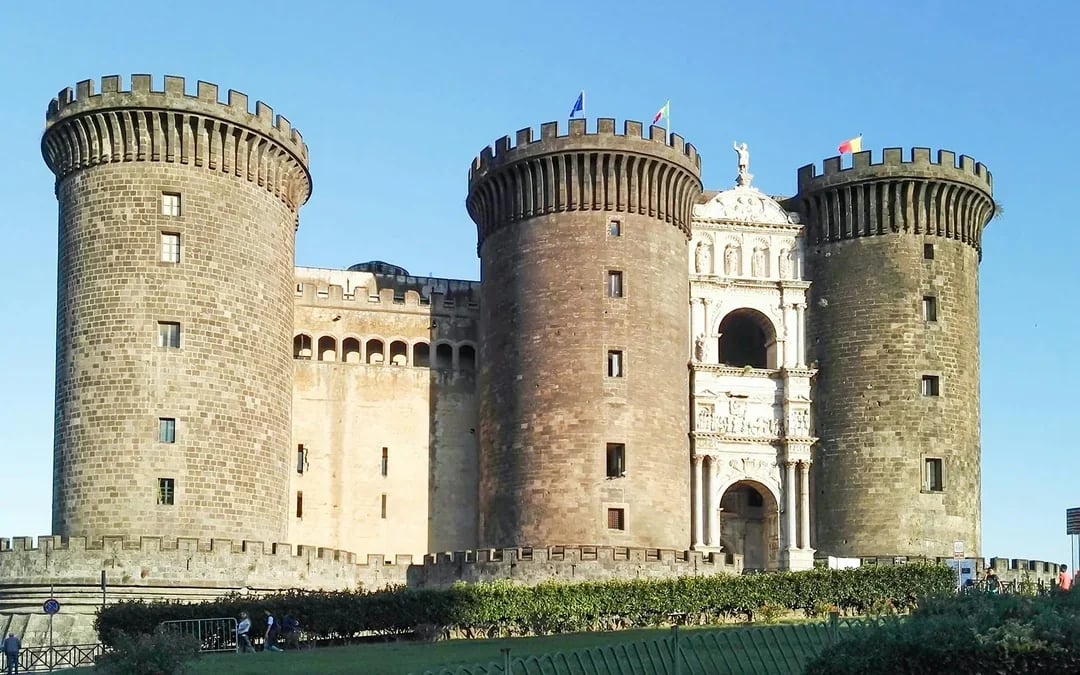 Royal Palace of Naples and Naples Downtown Small Group Guided Tour with Art Historian Image 7