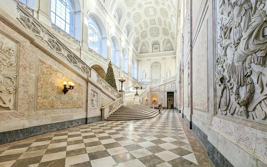 Royal Palace of Naples and Naples Downtown Small Group Guided Tour with Art Historian Image 8