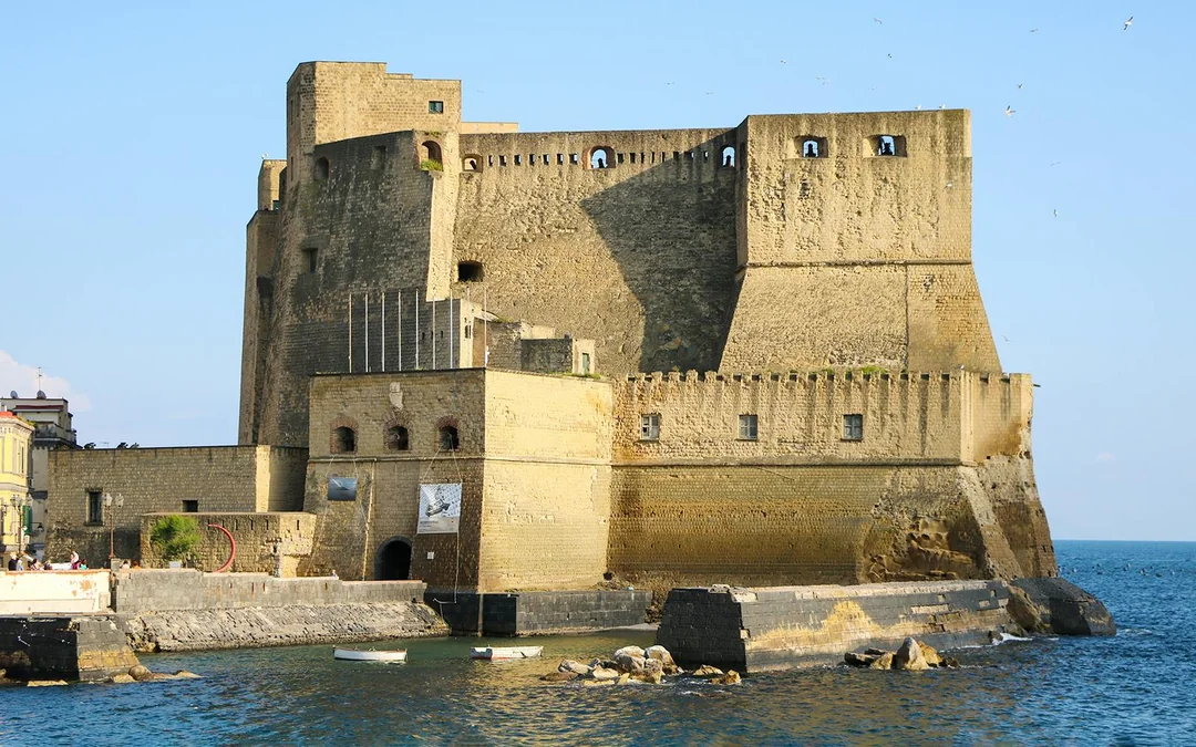 Royal Palace of Naples and Naples Downtown Small Group Guided Tour with Art Historian Image 9