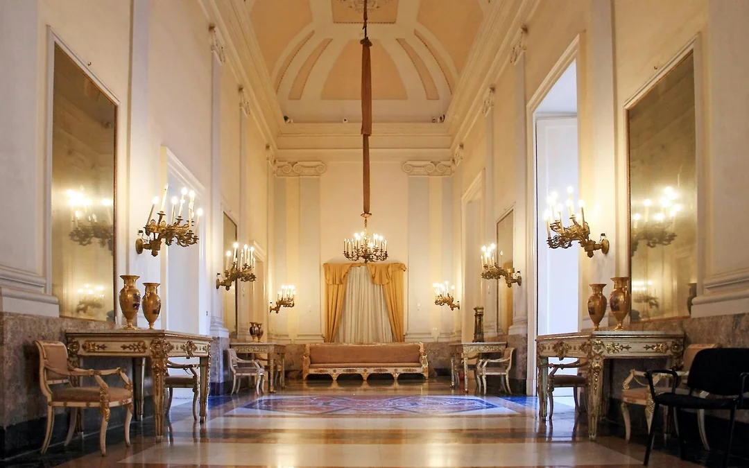 Royal Palace of Naples Skip-the-Line Tickets with Digital Audio Guide Image 4