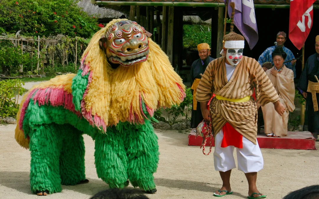 Ryukyu Mura Tickets with Optional Churaumi Aquarium Tickets Image 2