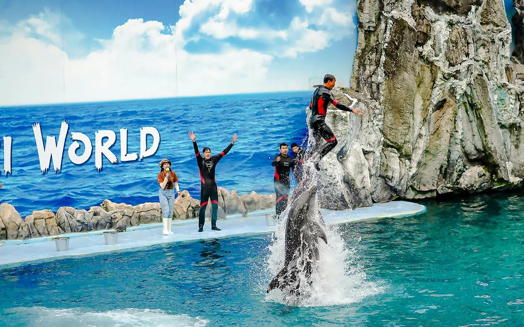 Safari World + Marine Park Tickets with Lunch and Optional Transfers
 Image 4