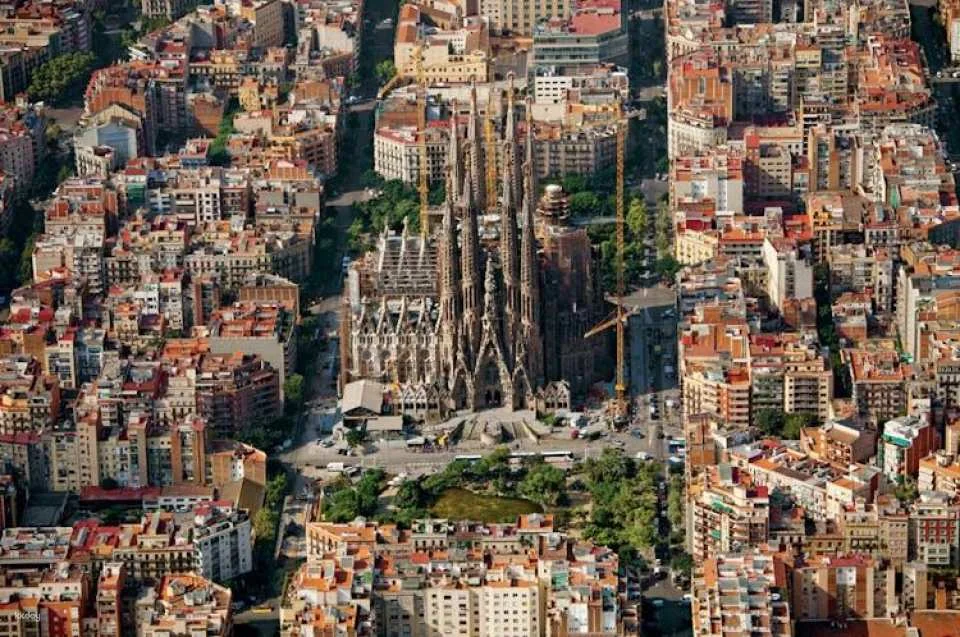 Sagrada Familia guided tour