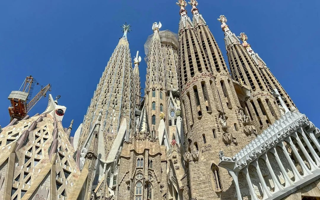 Sagrada Familia Skip-the-Line Private Guided Tour Image 10