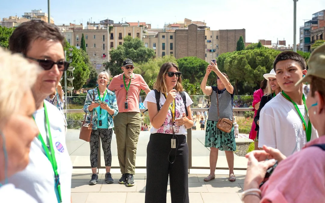 Sagrada Familia Small-Group Guided Tour Image 2