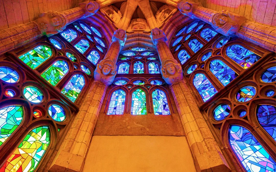 Sagrada Familia Small-Group Guided Tour Image 8