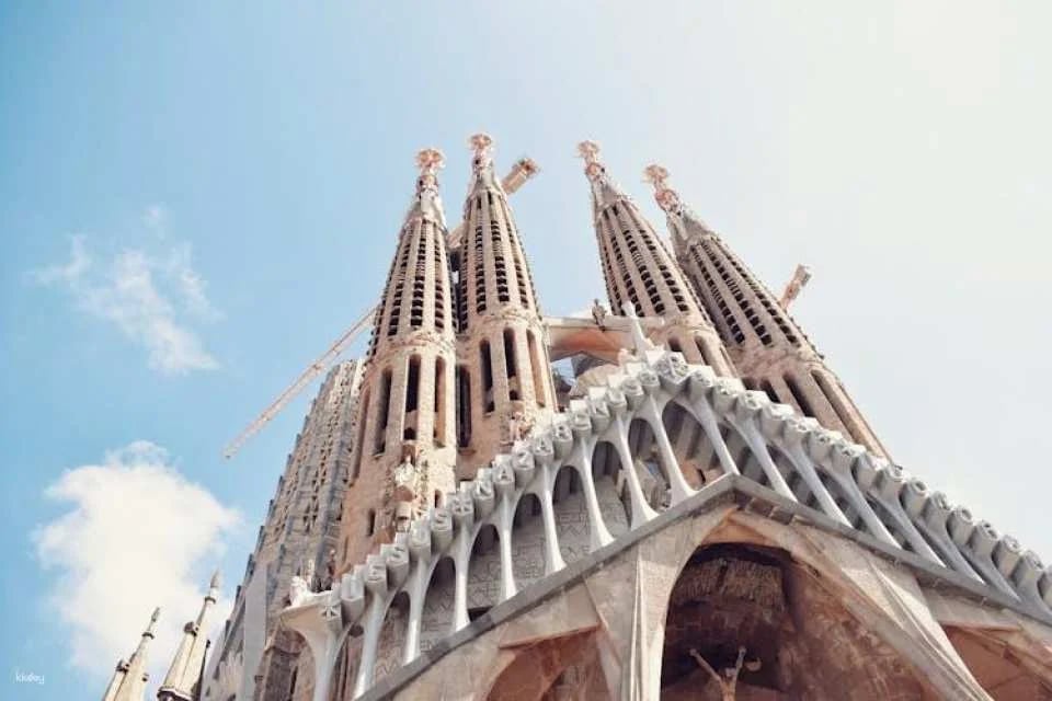 Sagrada Familia tickets and guided visit