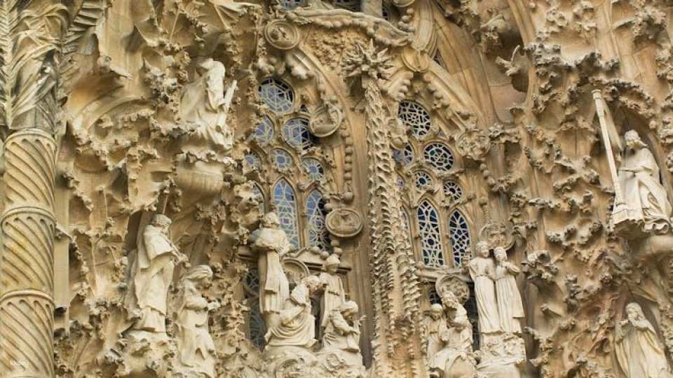 Sagrada Familia tickets and guided visit