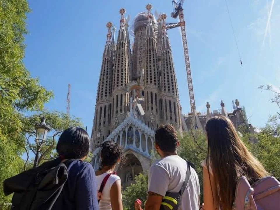 Sagrada Familia tickets and guided visit