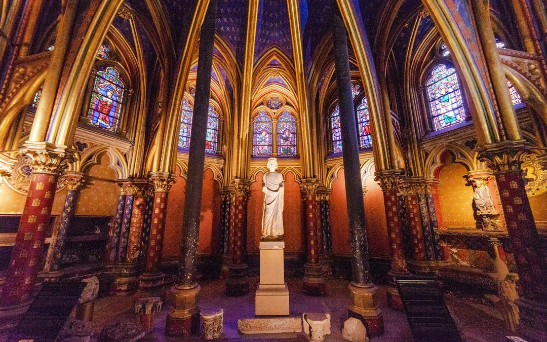 Sainte-Chapelle Guided Tour Image 3