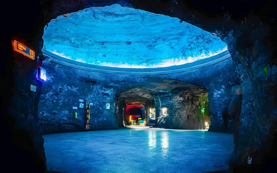Salt Cathedral of Zipaquirá Entry Ticket Image 2