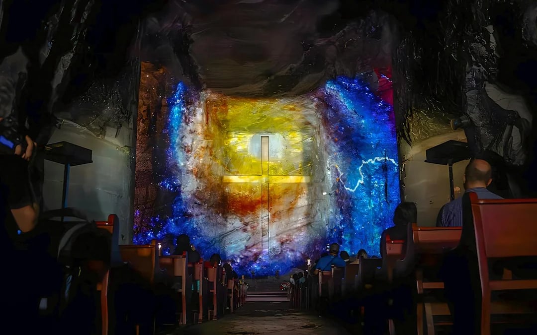 Salt Cathedral of Zipaquirá Entry Ticket Image 6