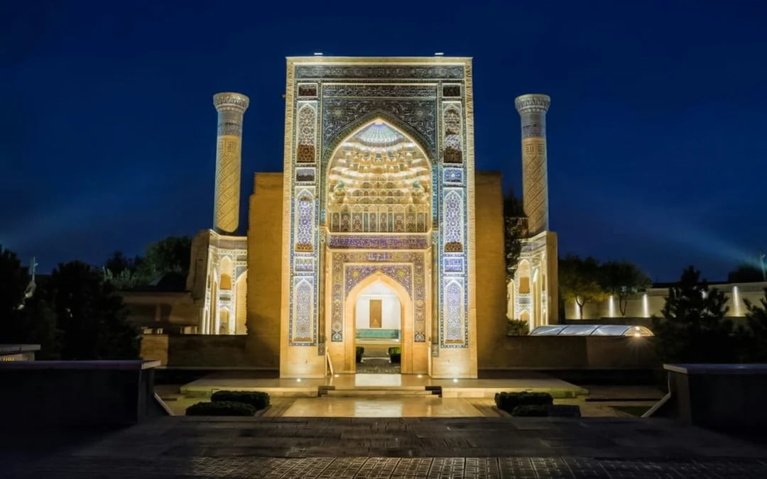 Samarkand Monuments Guided Tour with Transport Image 1