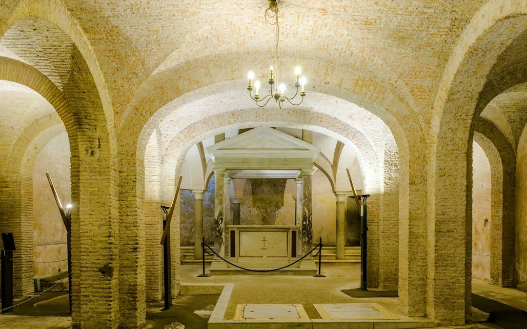 San Clemente Underground, Quattro Santi and Lateran Cathedral Skip-the-Line Small-Group Guided Tour Image 2