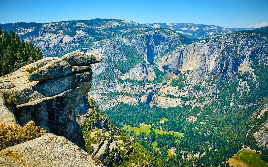 San Francisco To/From Yosemite Multi-Day Transport with Giant Sequoias Hike Image 5