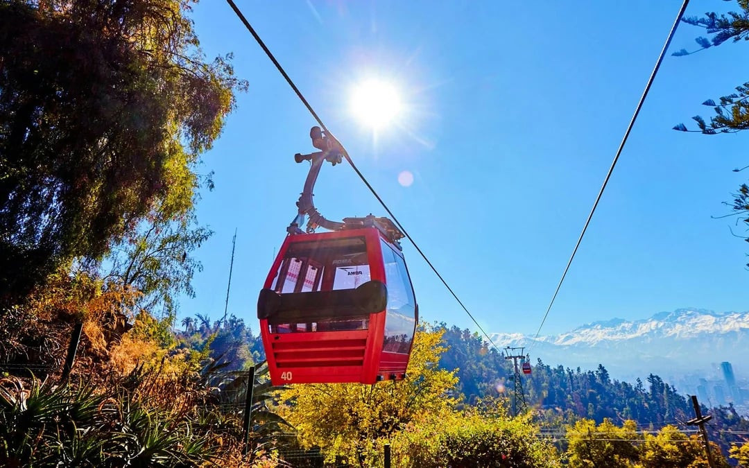 Santiago: 2-Day Hop-On Hop-Off Bus Ticket and Cable Car Image 6