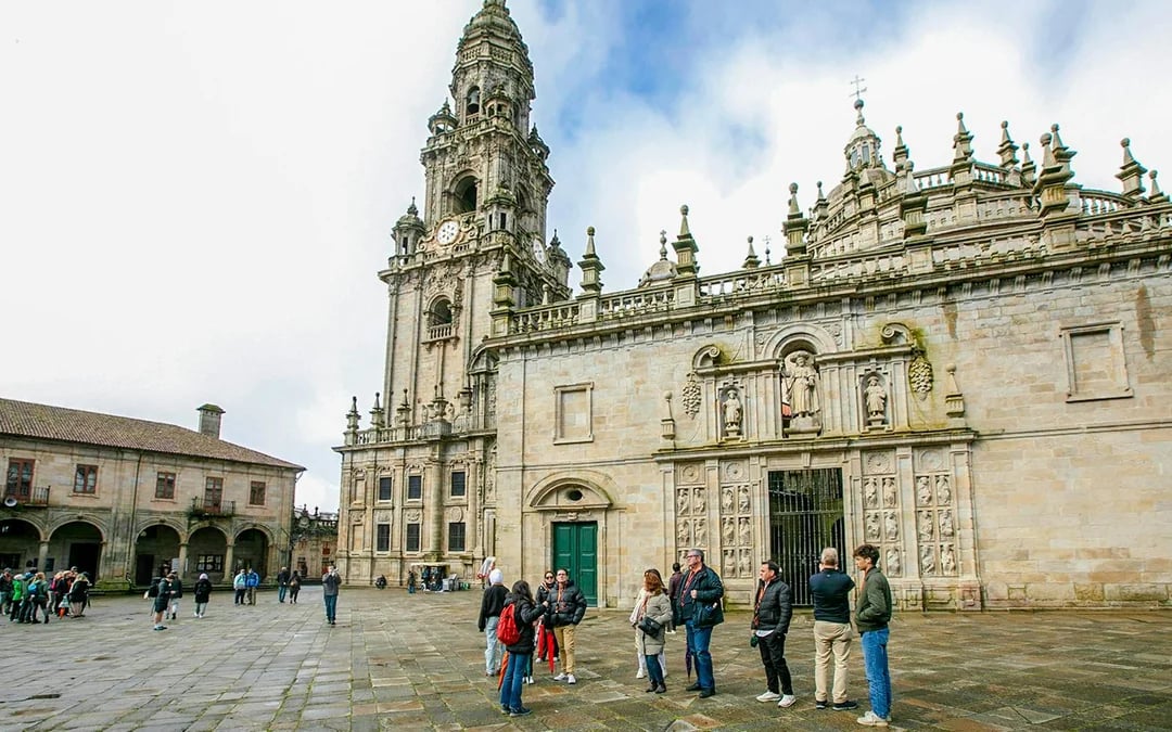 Santiago de Compostela Historic Center, Museum & Cathedral Guided Tour with Pórtico Image 1