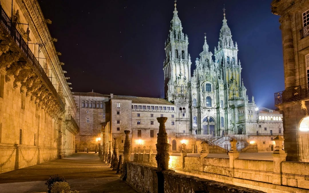 Santiago de Compostela Templars & Goose Game Free Walking Tour Image 2