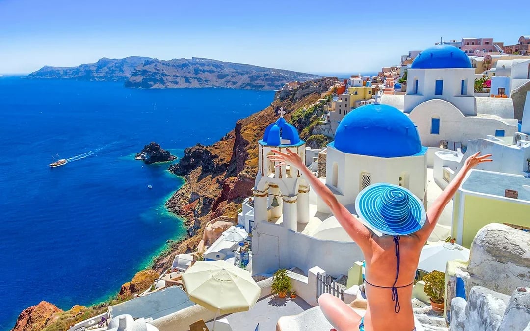 Santorini: Day Trip to Akrotiri & the Majestic Spots of Santorini Image 11