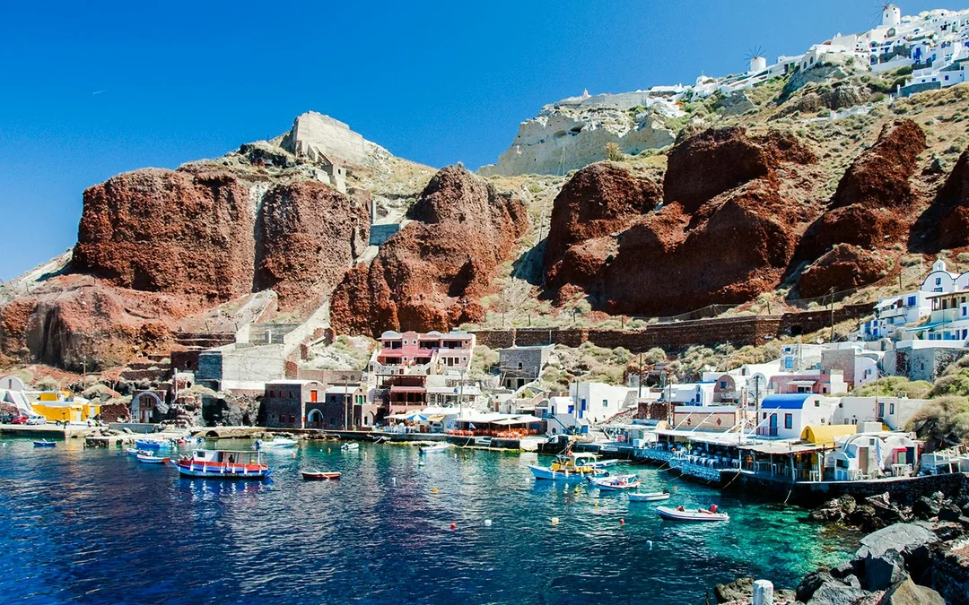 Santorini: Day Trip to Akrotiri & the Majestic Spots of Santorini Image 3