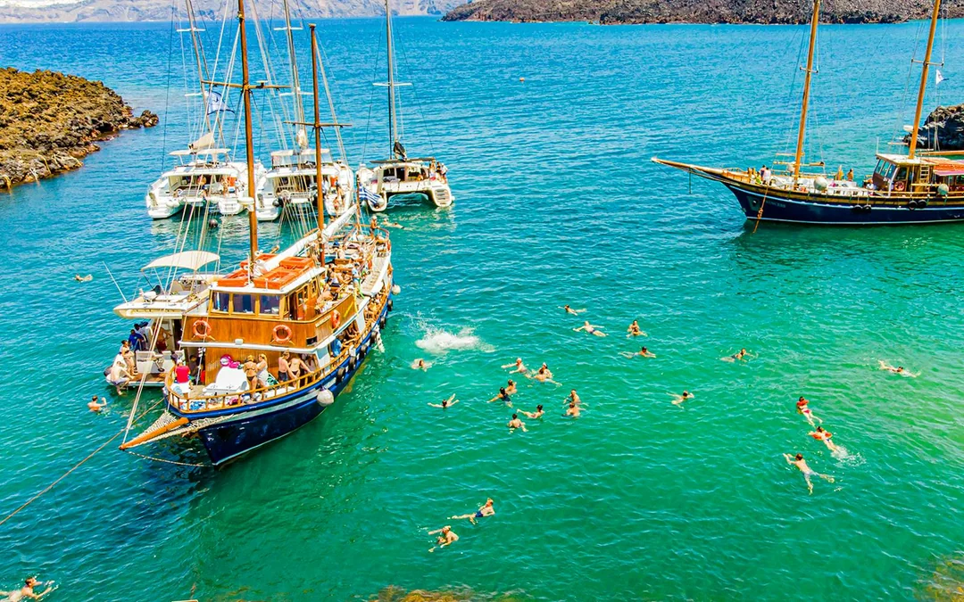 Santorini Volcanic Islands Cruise with Hot Springs Visit, Volcano Hike, Thirassia & Oia Image 4