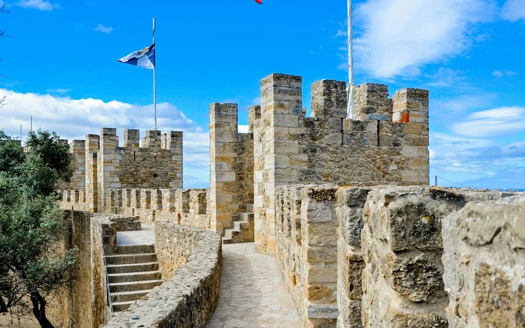 São Jorge Castle Tickets Image 6