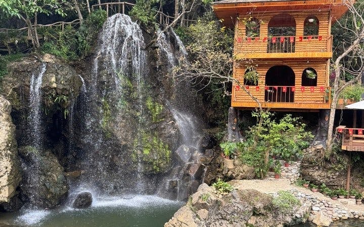 Sapa Guided Drive and Gentle Trek Experience with Entrance Fee and Bottled Water Image 3