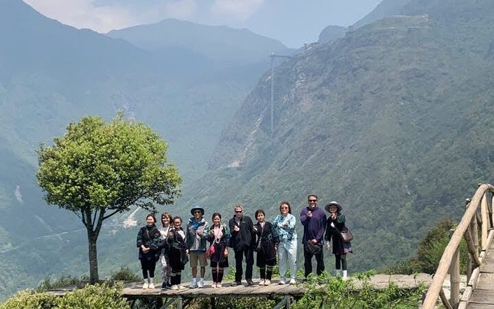 Sapa Private Car Tour to Lonely Tree, Heaven's Gate, and Glass Bridge with Admission Fees and Hotel Pickup Image 9
