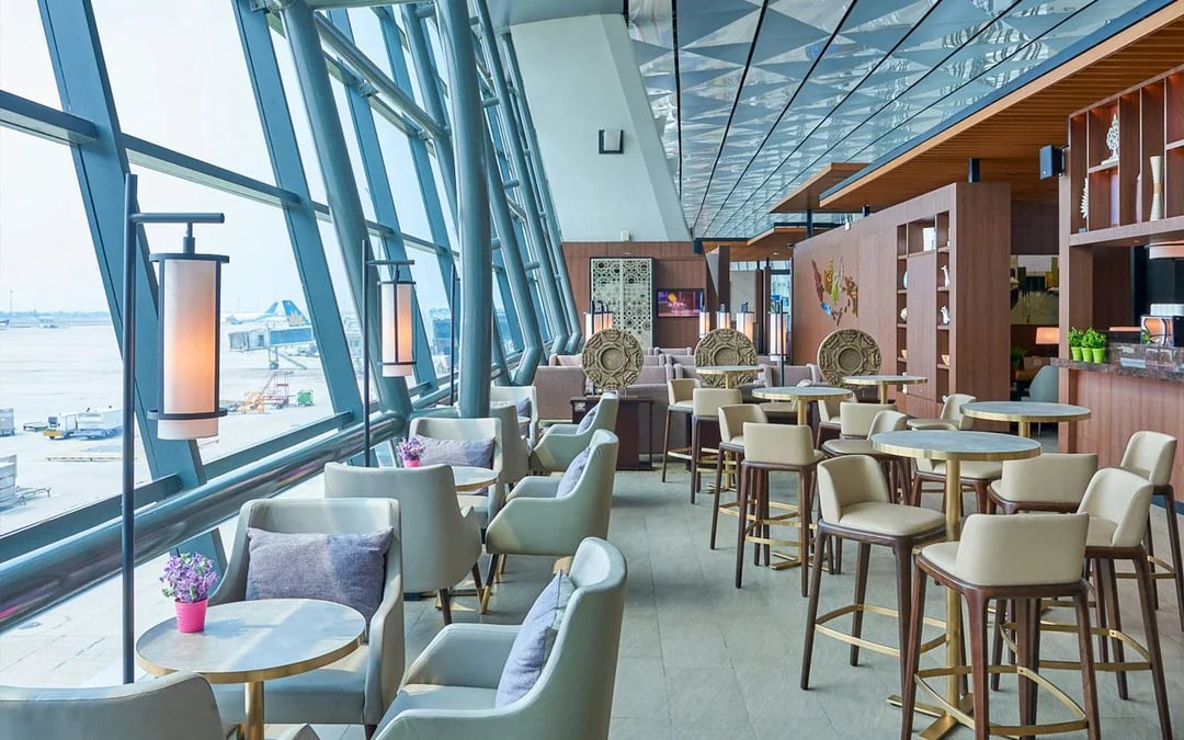 Saphire Plaza Premium Lounge Access at Jakarta International Airport: International Departures, Terminal 3 Image 3