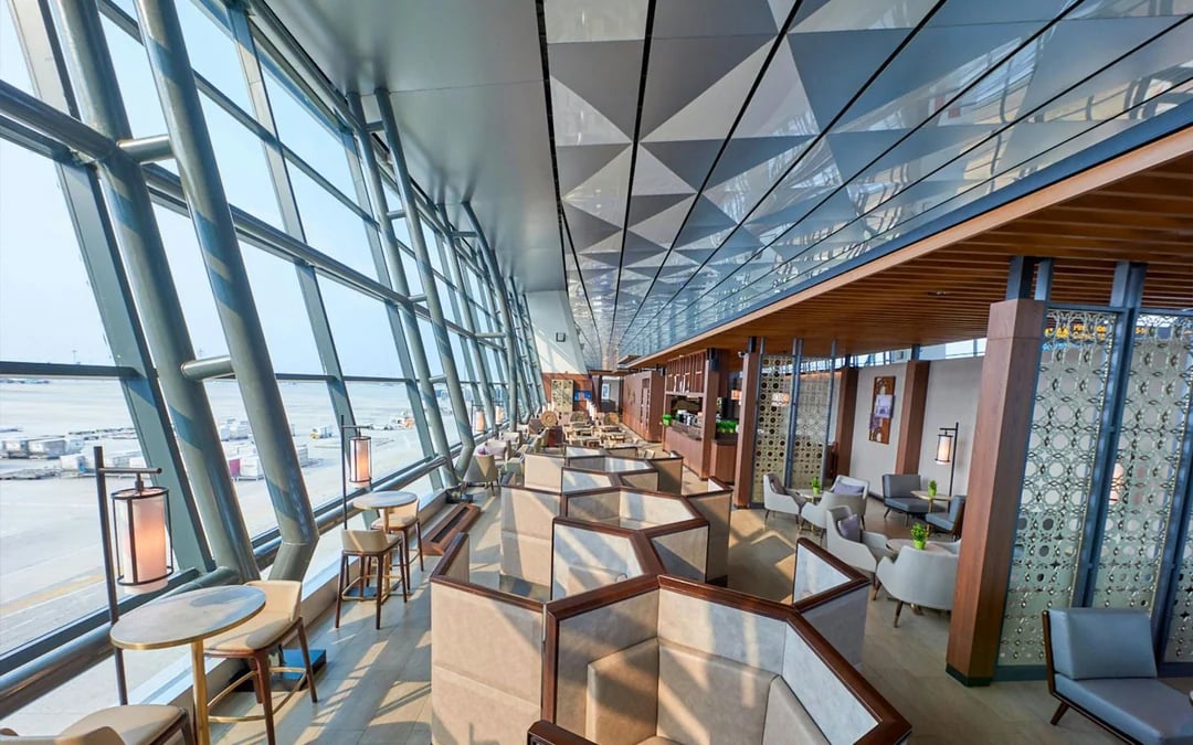 Saphire Plaza Premium Lounge Access at Jakarta International Airport: International Departures, Terminal 3 Image 6