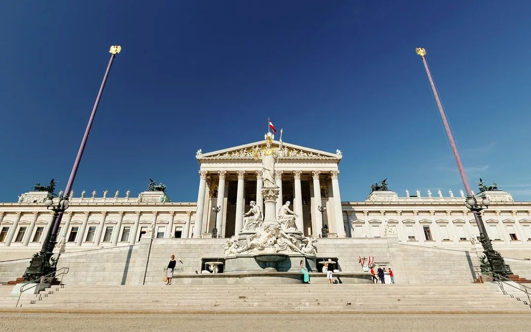 Schönbrunn Palace and Vienna City Skip-the-Line Guided Tour Image 9